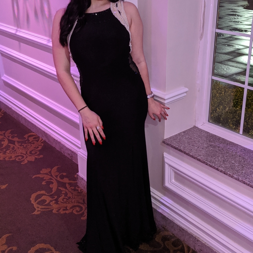 Prom Dress - Picture 4 of 5